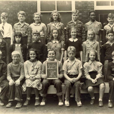 Sixth Grade, Gorton School class 1941-1942