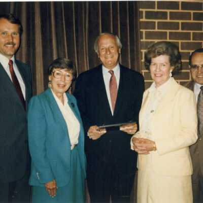 Award Presentation to Abbott Laboratories