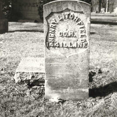 Lake Forest Cemetery