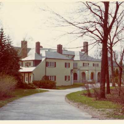 136 Green Bay Rd.