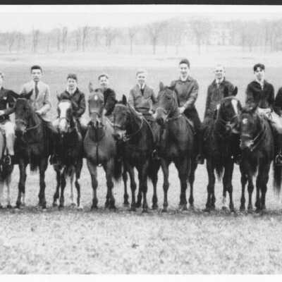 Lake Forest Academy - students on horseback