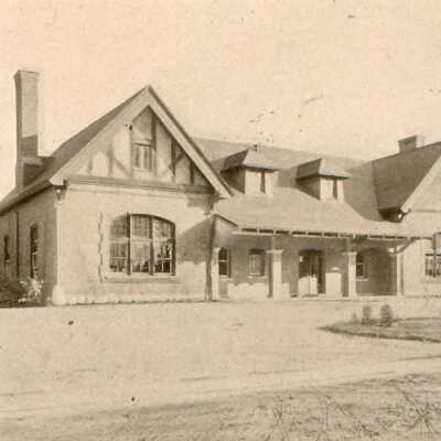 Lake Forest Train Station