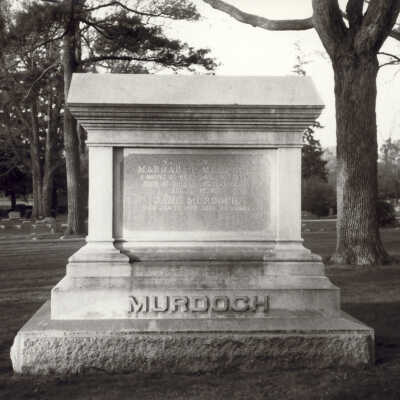 Lake Forest Cemetery