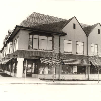 Deerpath Plaza
