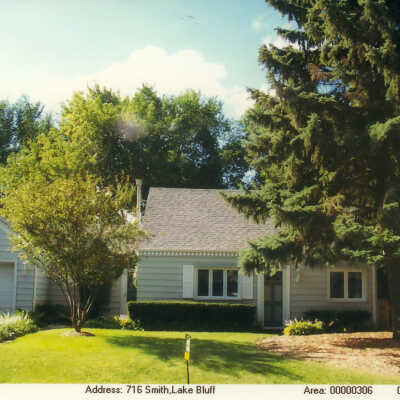 Cottage-style residence