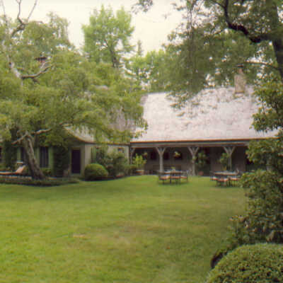 Howard and Lucy Linn Residence