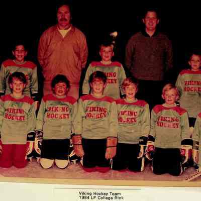 Viking Hockey Team 1984