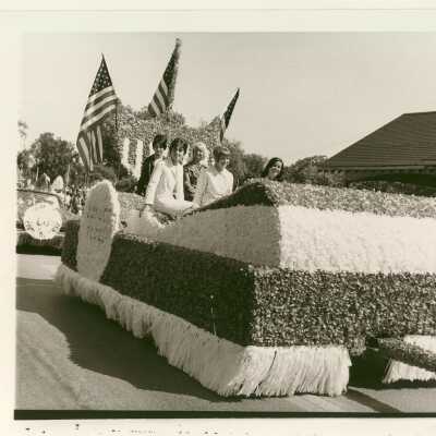Lake Forest Day Parade