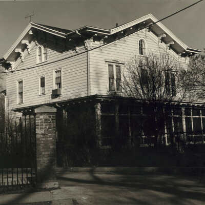 408 East Illinois Road