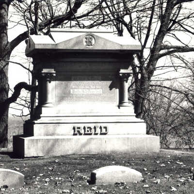 Lake Forest Cemetery