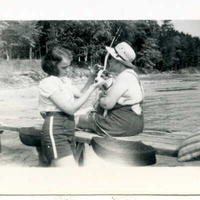 Emmy Knauz and Inge