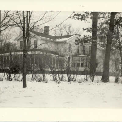 Ezra Barnum House