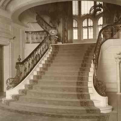 Mellody Farm Staircase 2