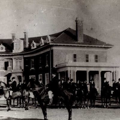 Hunt assembled at the A.B. Dick home "Westmoreland"