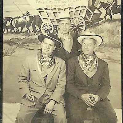 Unidentified photo