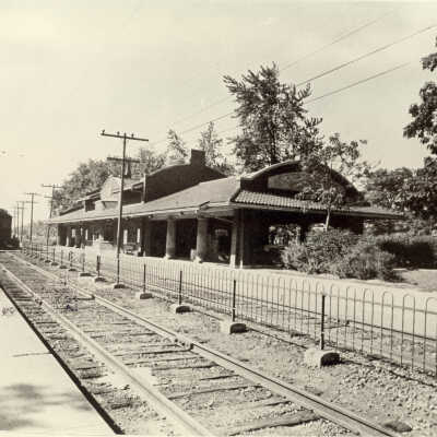 Main Station, Lake Forest