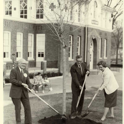Arbor Day tree dedication at Gorton Center