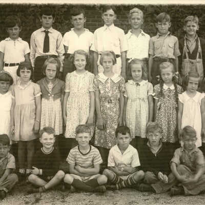 Everett School class photo