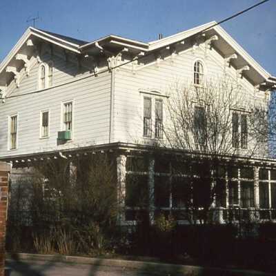 408 East Illinois Road