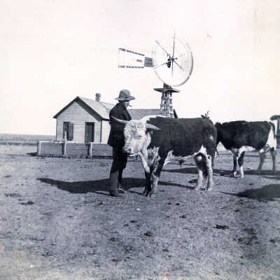 Copyright: Lake Forest-Lake Bluff Historical Society