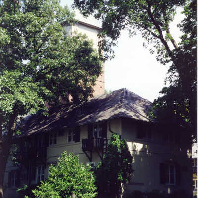 136 Green Bay Road
