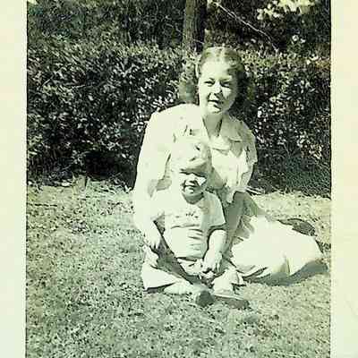 Unidentified photo
