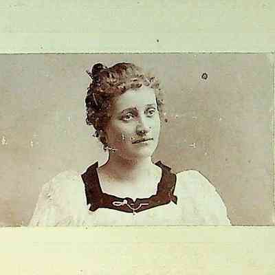 Unidentified photo