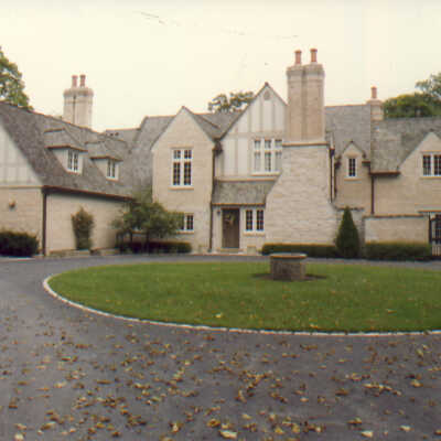 Edward and Elizabeth Welles Residence