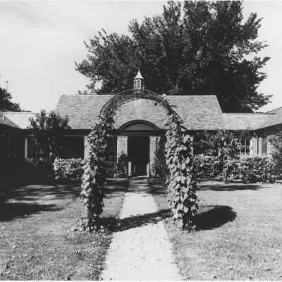 Copyright: Lake Forest-Lake Bluff Historical Society