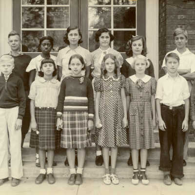 Halsey School class photo