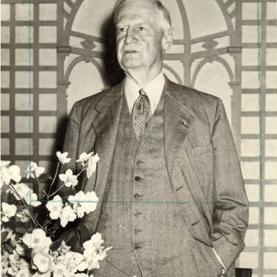 General Robert E. Woods