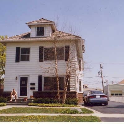 845 Oakwood