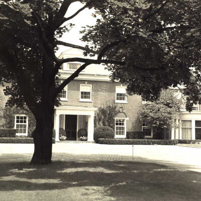 930 East Rosemary Road