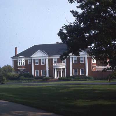 123 South Stone Gate Road