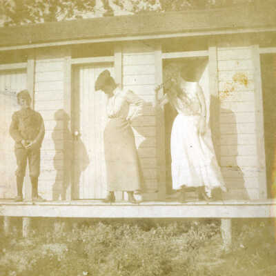 Copyright: Lake Forest Lake Bluff Historical Society