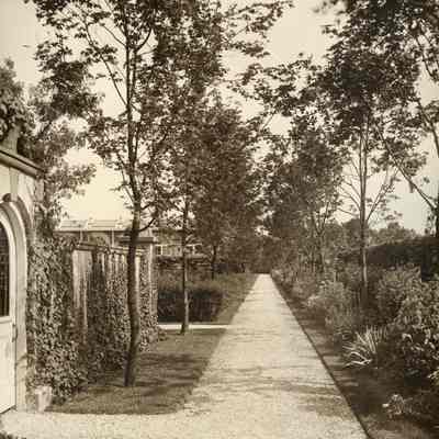 Mellody Farm Gardens 9