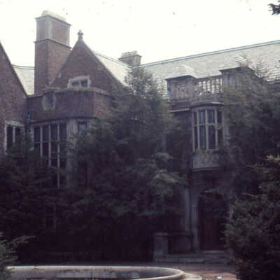 405-429 Mayflower Road