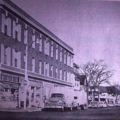 Western Avenue and Deerpath
