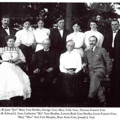 Copyright: Lake Forest Lake Bluff Historical Society