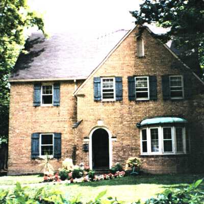 450 East Illinois Road