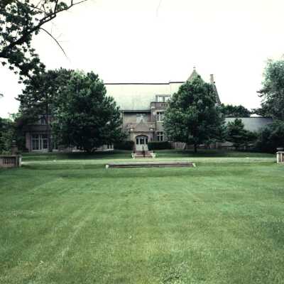 901 East Rosemary Road