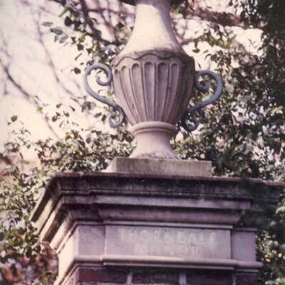 Thorndale Manor