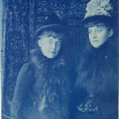 Grace and Rose Farwell