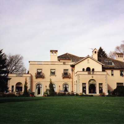 1400 N Waukegan Rd.