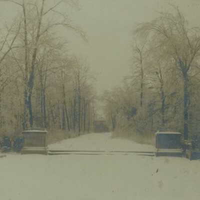 Photograph of Villa Turicum Driveway