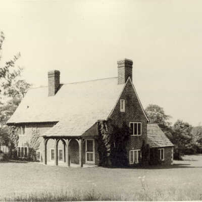 10 West Deerpath