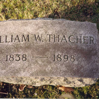 Lake Forest Cemetery
