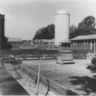 Copyright: Lake Forest-Lake Bluff Historical Society