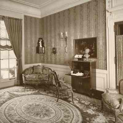 Mellody Farm Interior 15