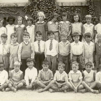 Halsey School class photo